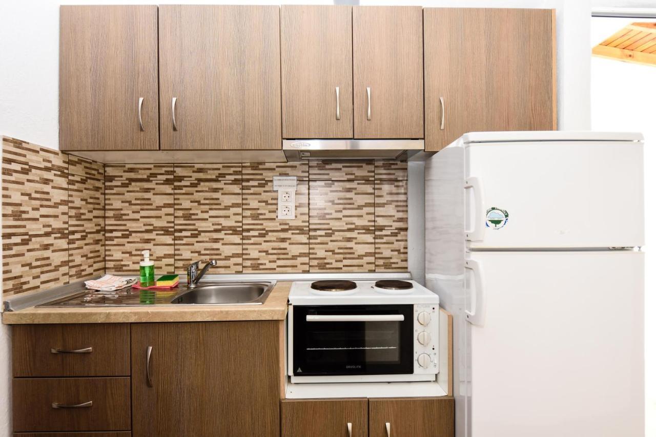 Anna Pousi Studios & Apartment أورموس باناجياس المظهر الخارجي الصورة