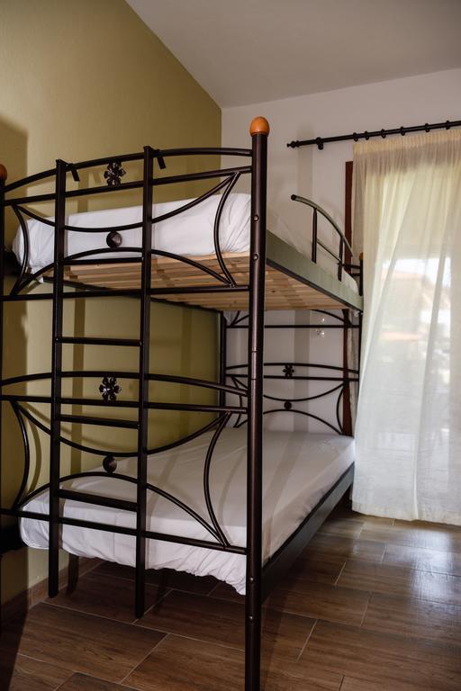 Anna Pousi Studios & Apartment أورموس باناجياس المظهر الخارجي الصورة