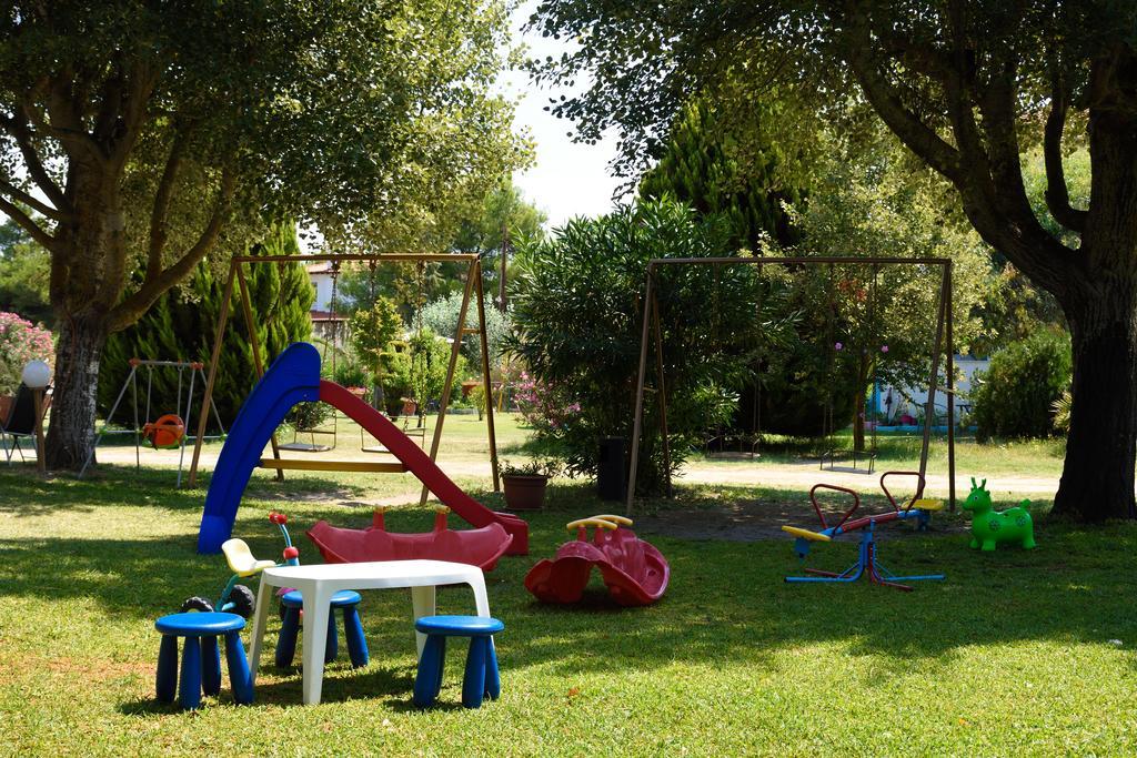 Anna Pousi Studios & Apartment أورموس باناجياس المظهر الخارجي الصورة