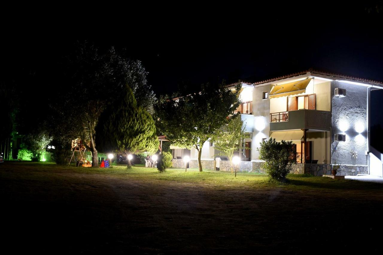 Anna Pousi Studios & Apartment أورموس باناجياس المظهر الخارجي الصورة